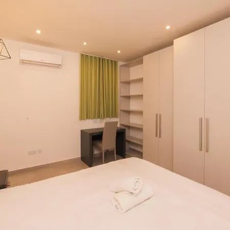 Swieqi 3 Bedroom 1 * Is-Swieqi